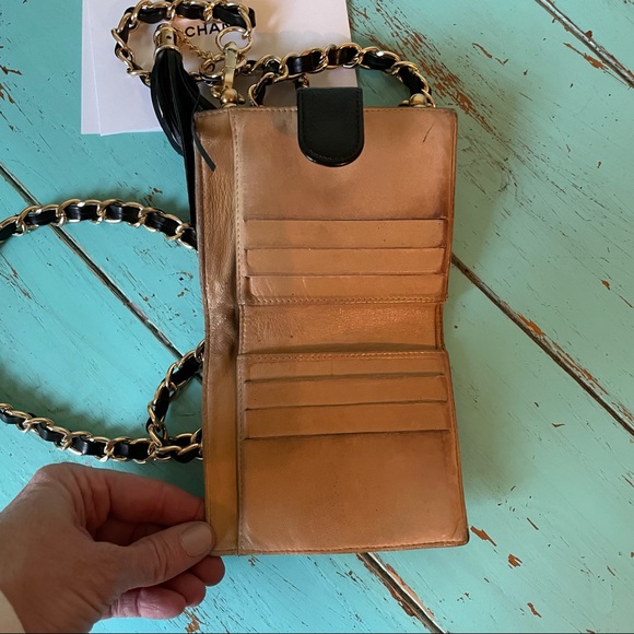 🔴🔴SOLD🔴🔴CHANEL WOC Vintage Wallet on Chain Crossbody Caviar Leather - Picture 10 of 16